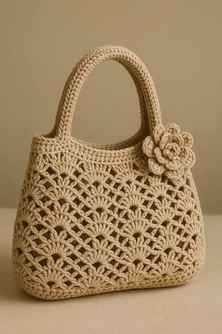 Raffia bag for inspiration
